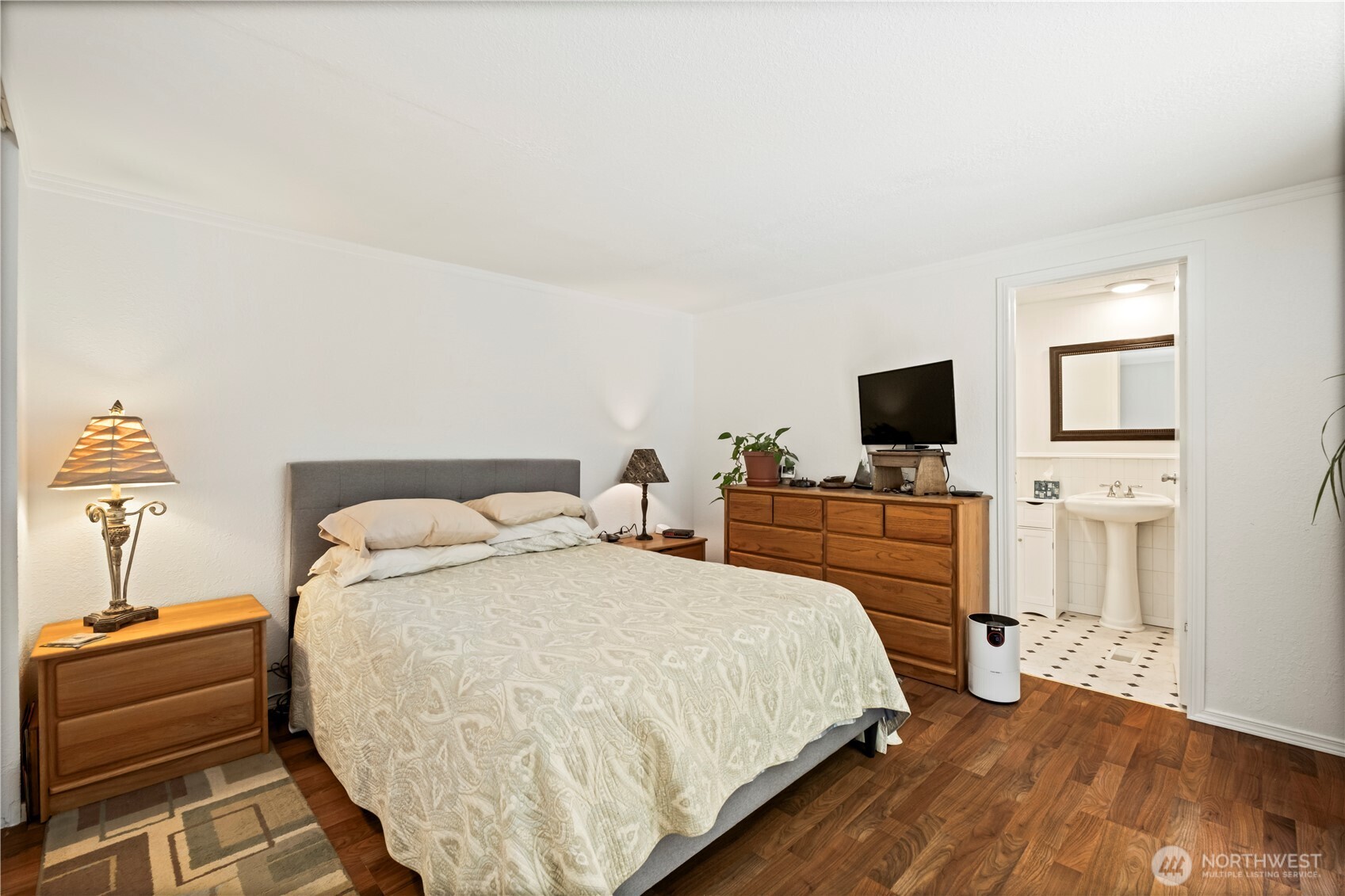 9500 315th Avenue SE #15, Issaquah, WA 98027-9802