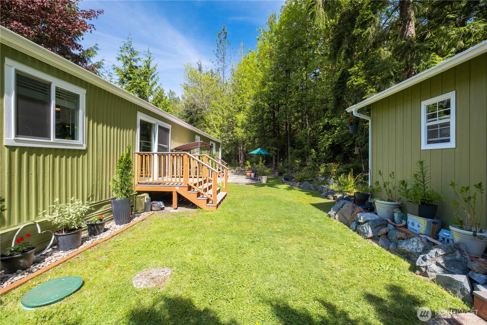 9500 315th Avenue SE #15, Issaquah, WA 98027-9802