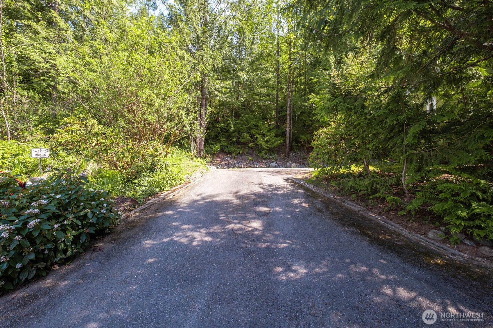 9500 315th Avenue SE #15, Issaquah, WA 98027-9802