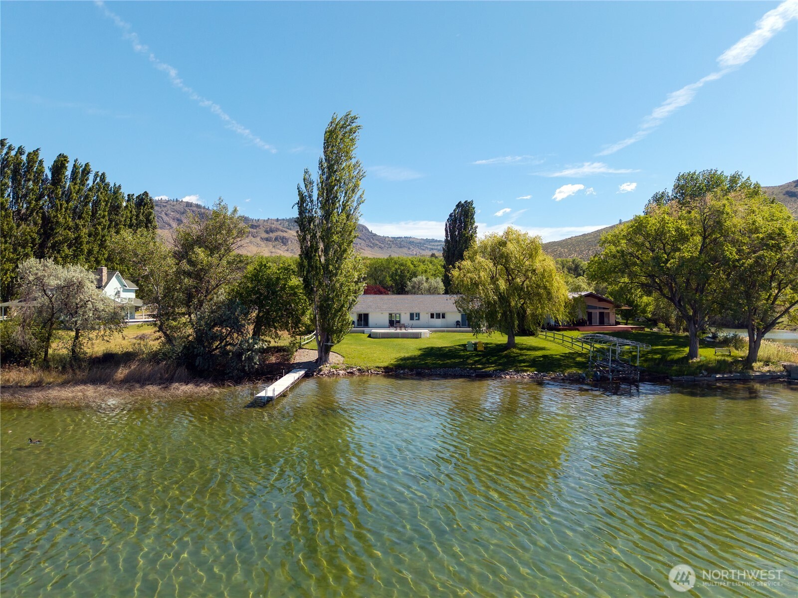 428 Eastlake Road , Oroville, WA 98844