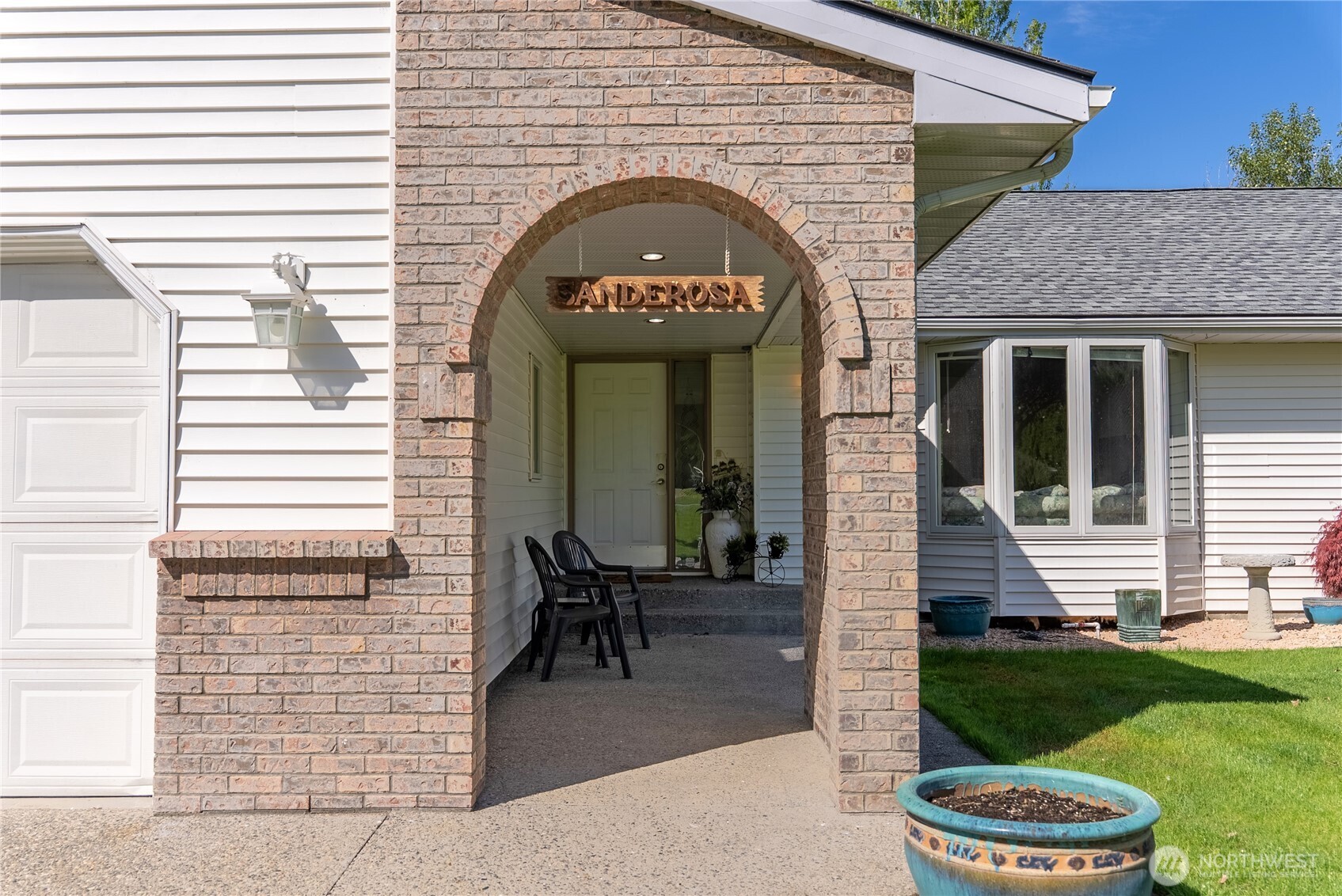 428 Eastlake Road , Oroville, WA 98844