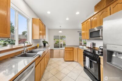 17103 112th Street Ct E, Bonney Lake, WA 98391 - Photo 8