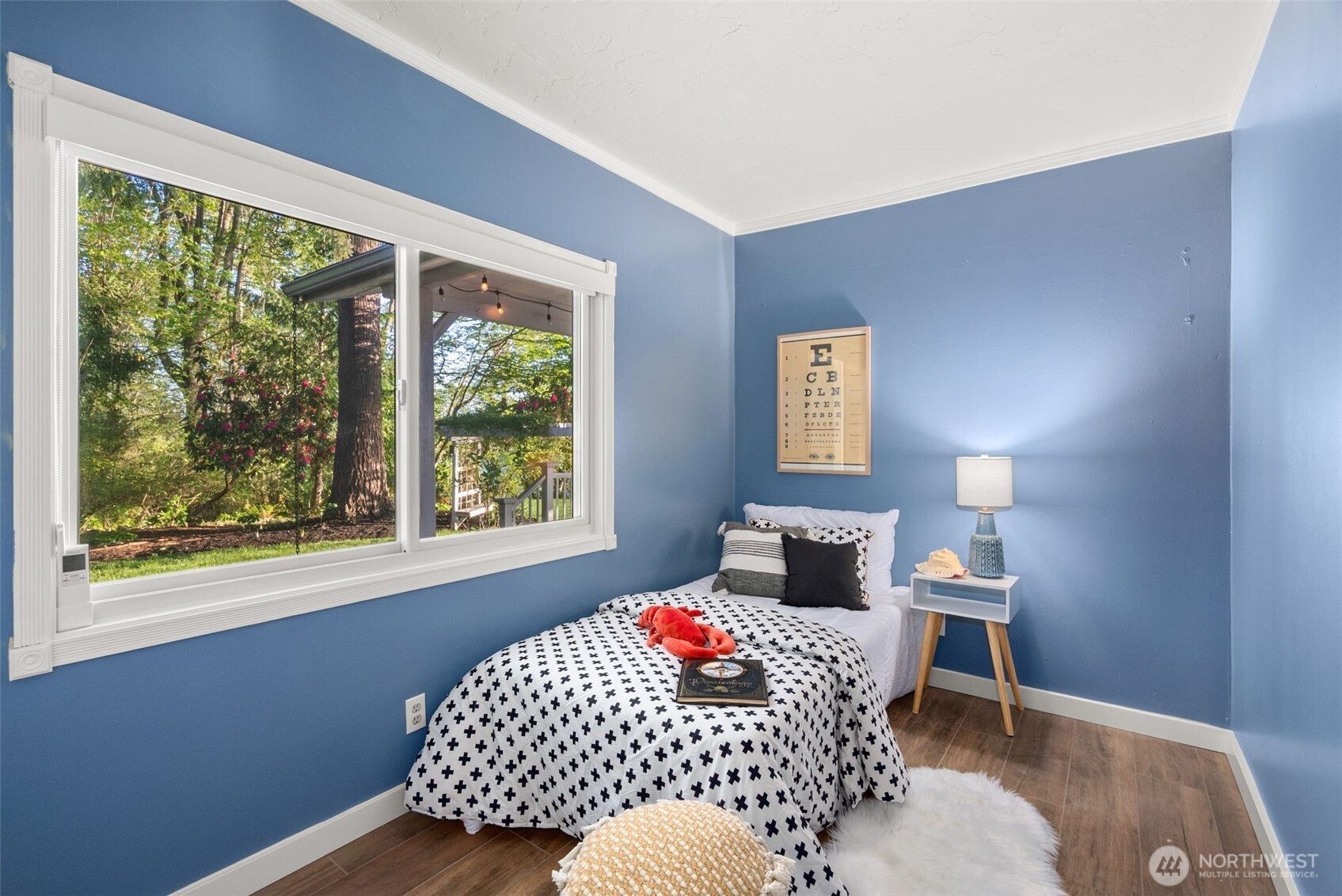 11212 NE Tiger Way , Kingston, WA 98346