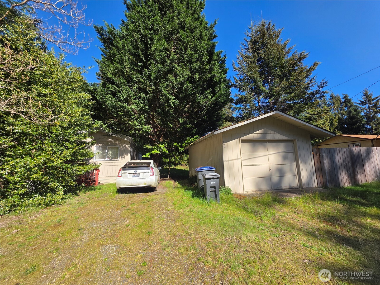 1160 E Lakeshore Drive W, Shelton, WA 98584