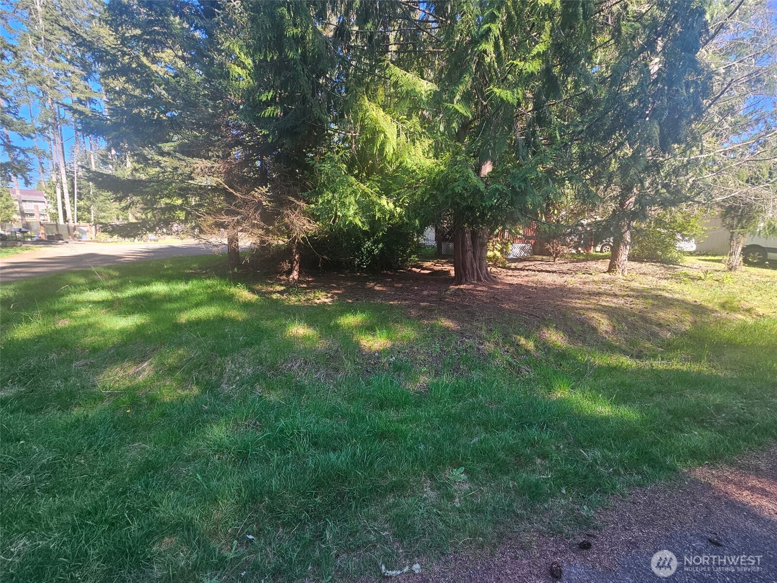 1160 E Lakeshore Drive W, Shelton, WA 98584