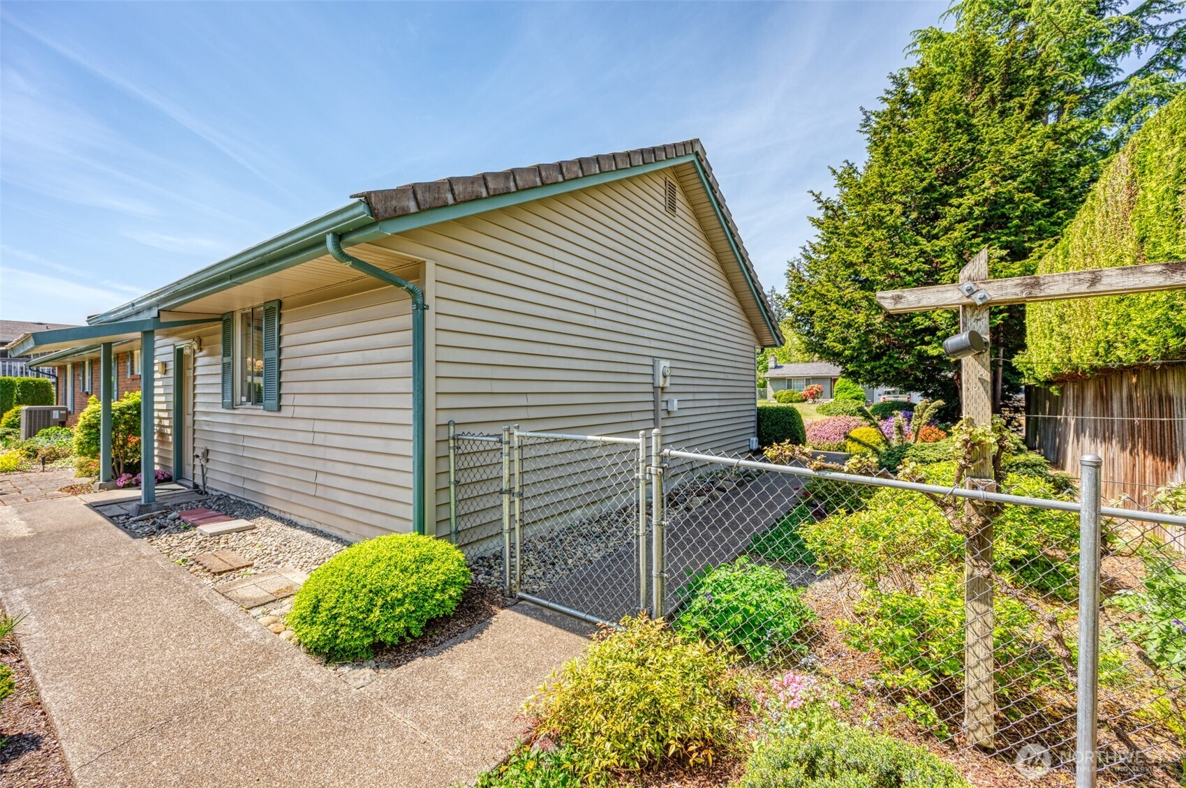 14903 26th Avenue Ct E, Tacoma, WA 98445