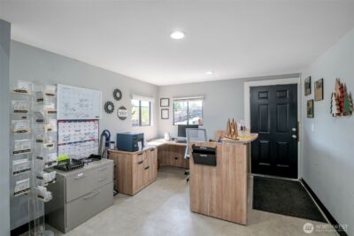 10709 12th Avenue E, Tacoma, WA 98445 - Photo 8