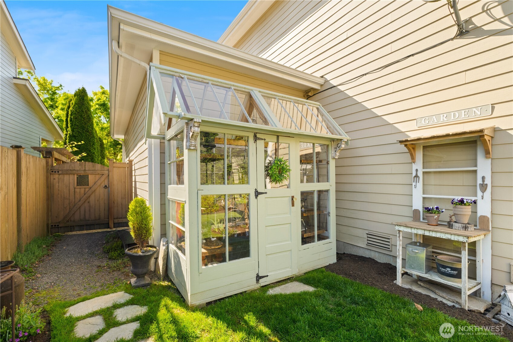 625 Emory Drive , Snohomish, WA 98290