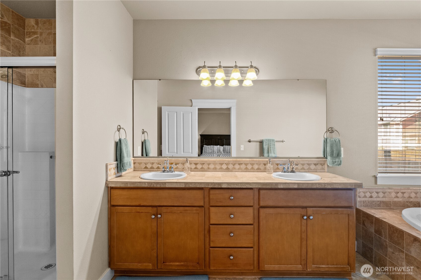 4448 McKinley Street NE, Lacey, WA 98516