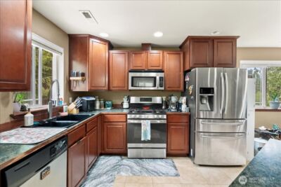 8178 Sandy Road NE, Bremerton, WA 98311 - Photo 27