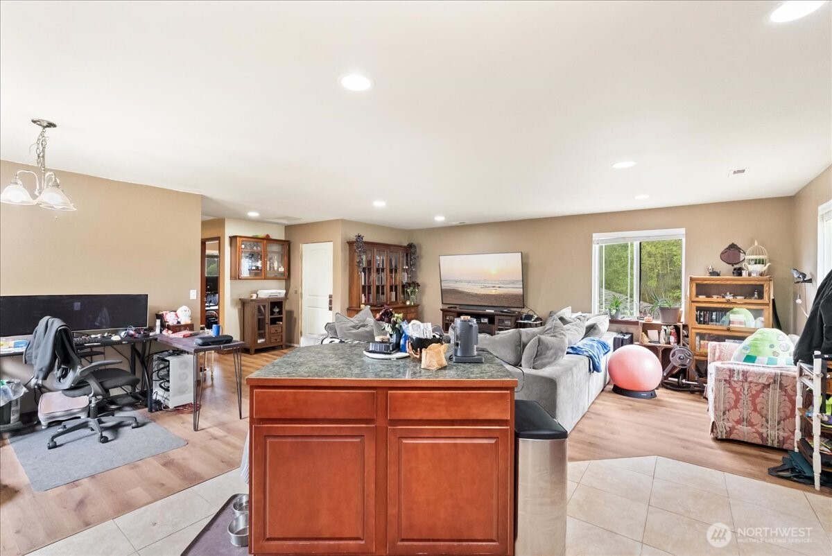 8178 Sandy Road NE, Bremerton, WA 98311