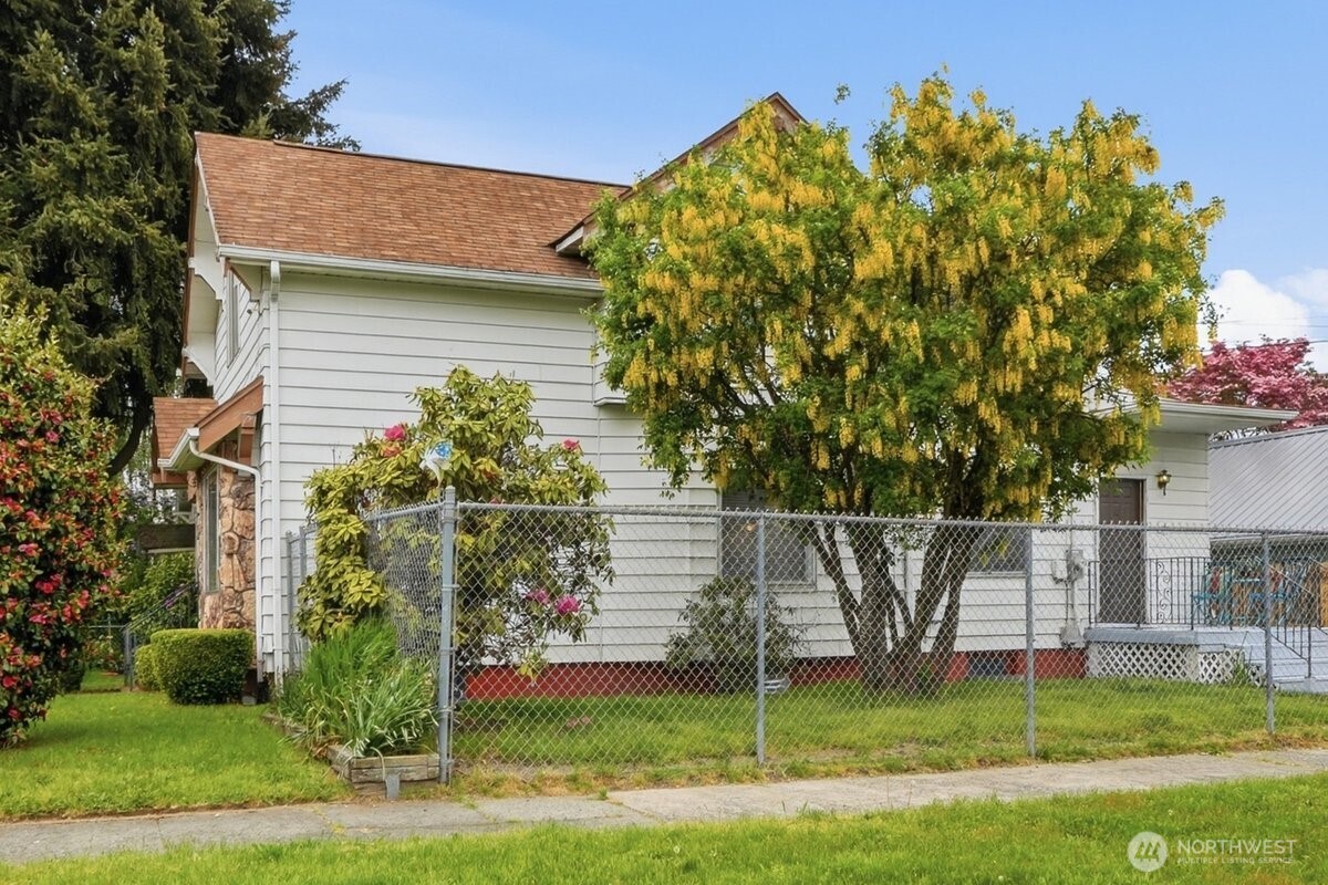 1623 S M Street , Tacoma, WA 98405