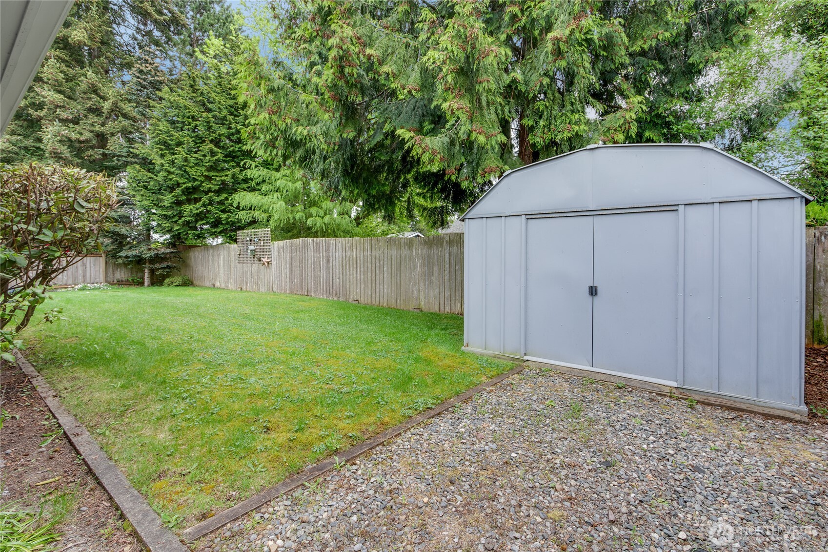 5242 N 10th Street , Tacoma, WA 98406-2622