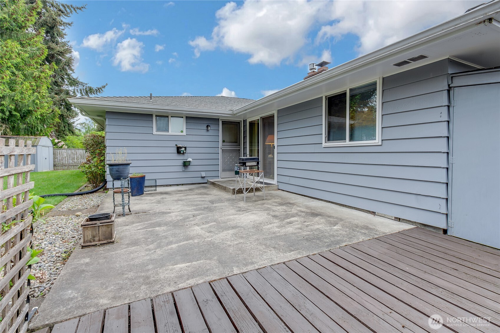 5242 N 10th Street , Tacoma, WA 98406-2622