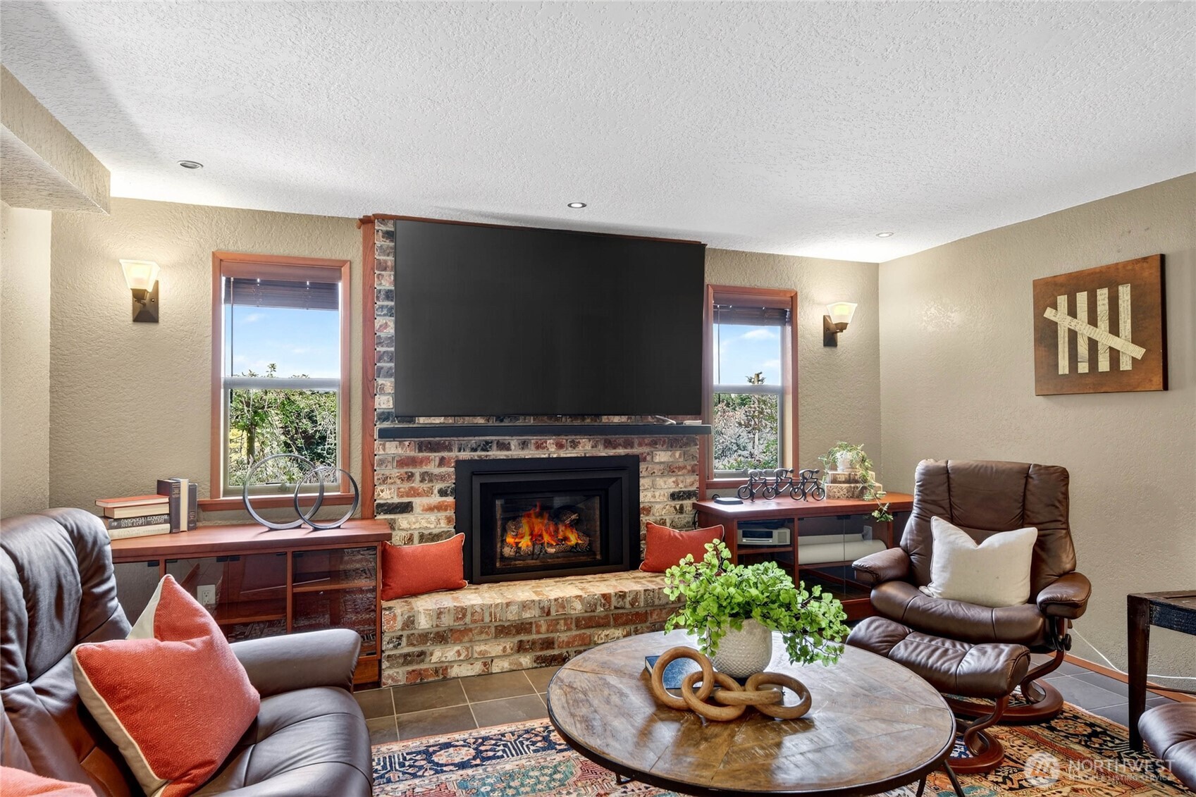 13463 64th Terrace NE, Kirkland, WA 98034