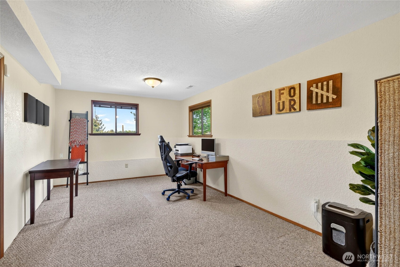 13463 64th Terrace NE, Kirkland, WA 98034