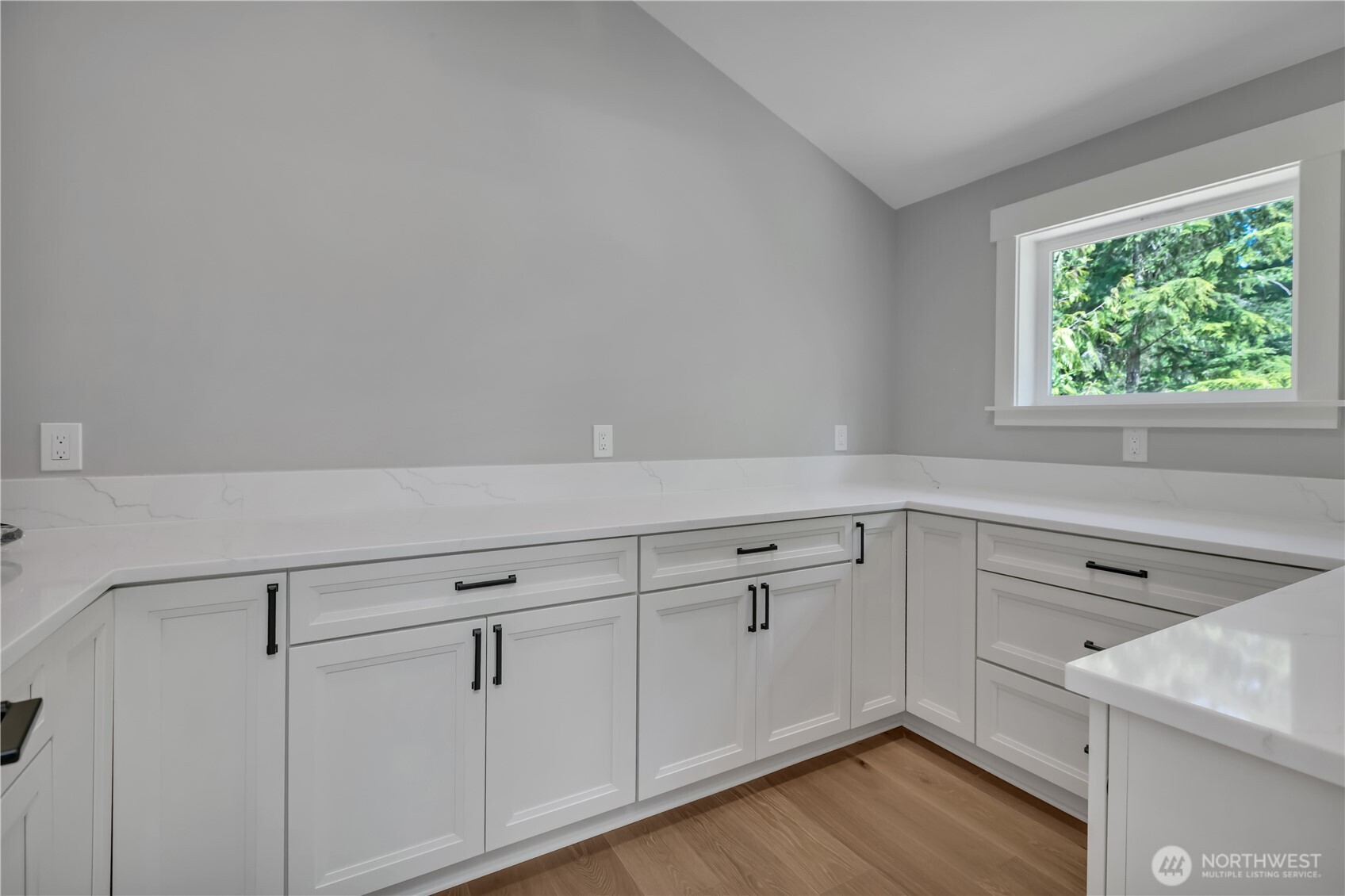 23420 253rd Avenue SE, Maple Valley, WA 98092