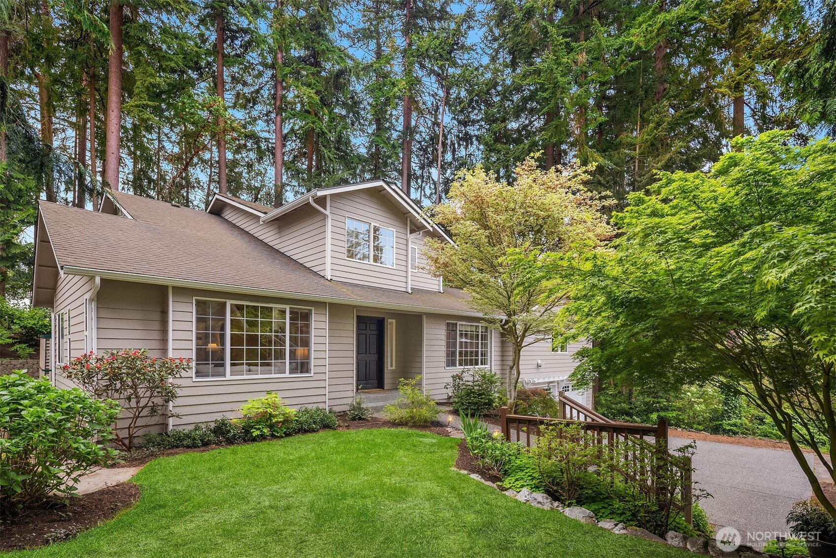 8934 218th Street SW, Edmonds, WA 98026