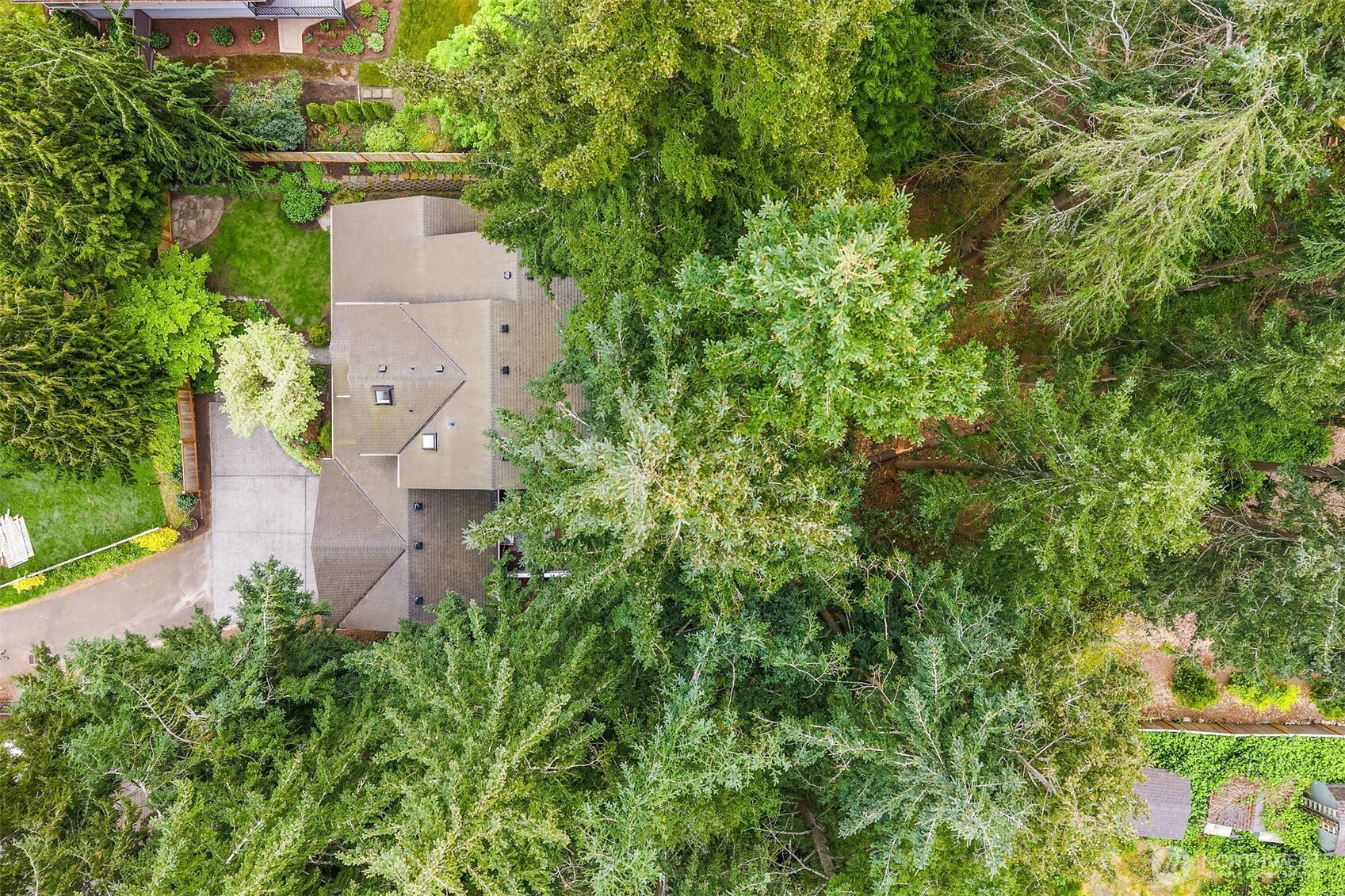 8934 218th Street SW, Edmonds, WA 98026