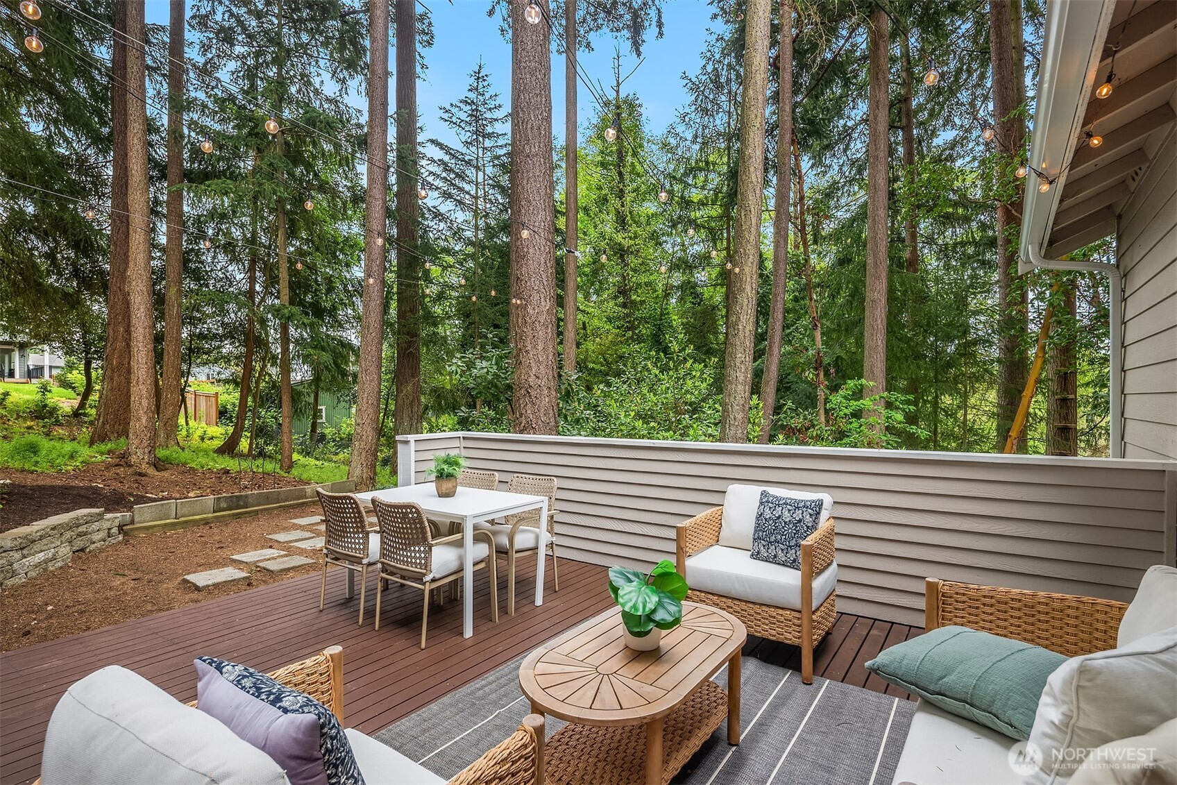 8934 218th Street SW, Edmonds, WA 98026