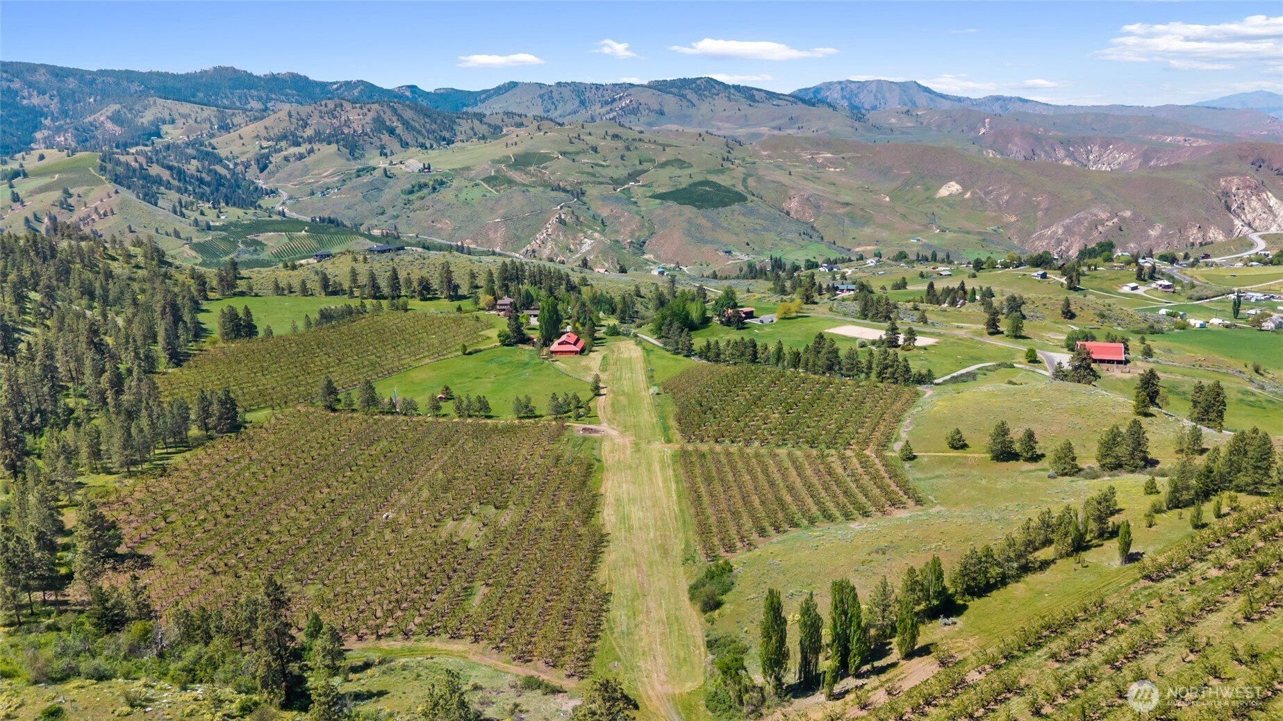 712 Moonlit Lane , Wenatchee, WA 98801