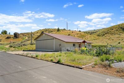 675 Peach Road , Waterville, WA 98858 - Photo 1