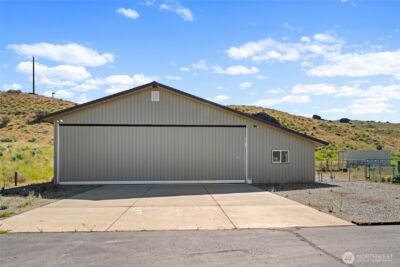675 Peach Road , Waterville, WA 98858 - Photo 2