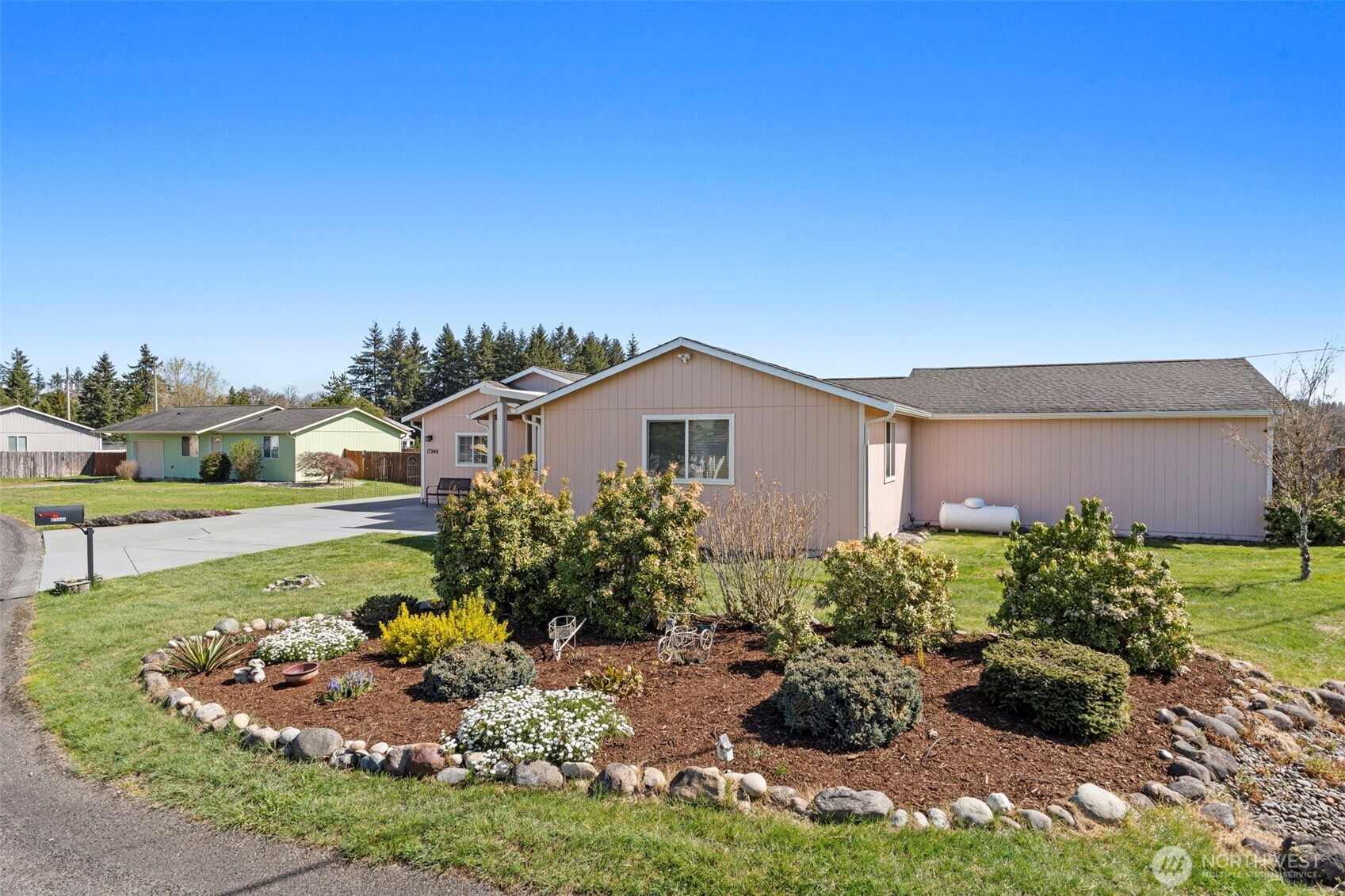 17944 Camus Drive SW, Rochester, WA 98579