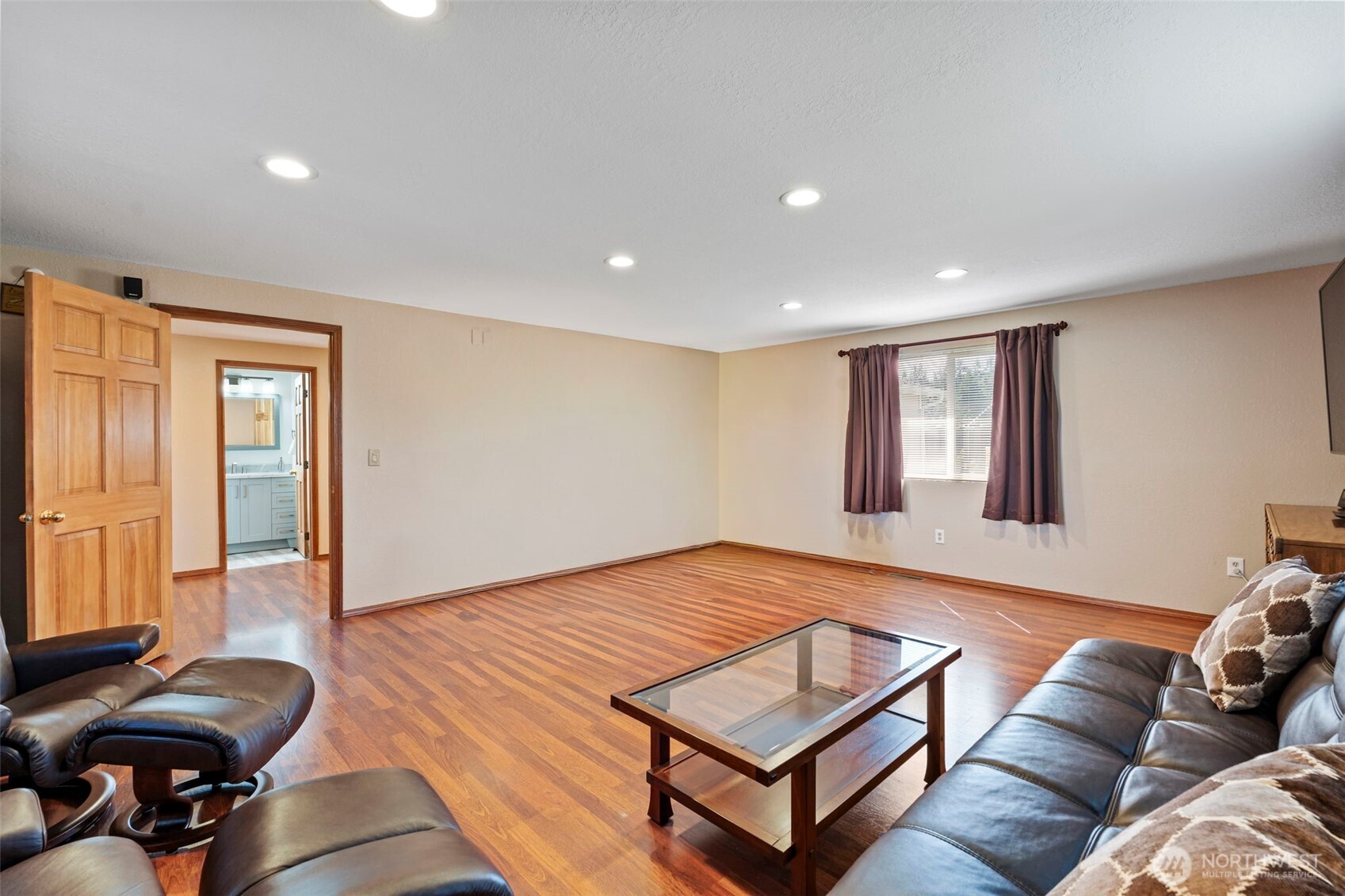 17944 Camus Drive SW, Rochester, WA 98579