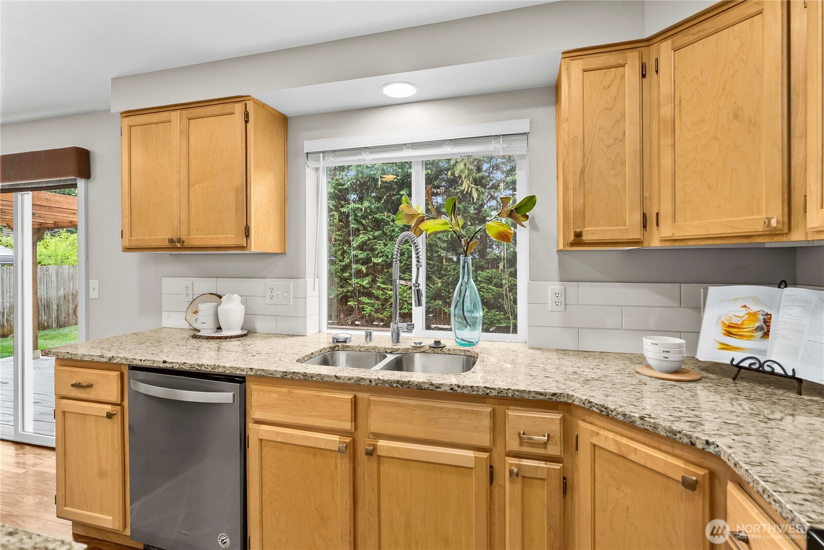 27217 213th Place SE, Maple Valley, WA 98038