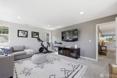 5726 Solana Lane NE, Bainbridge Island, WA 98110-2669 - Photo 24