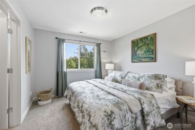 5726 Solana Lane NE, Bainbridge Island, WA 98110-2669 - Photo 28