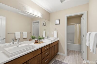 5726 Solana Lane NE, Bainbridge Island, WA 98110-2669 - Photo 29