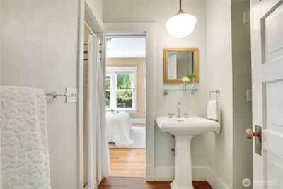 1021 N 5th Street , Tacoma, WA 98403 - Photo 16