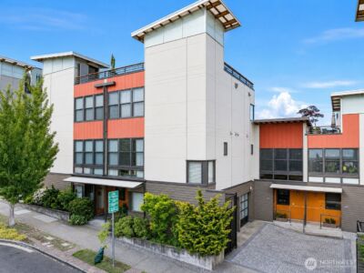 609 Fawcett Avenue , Tacoma, WA 98402