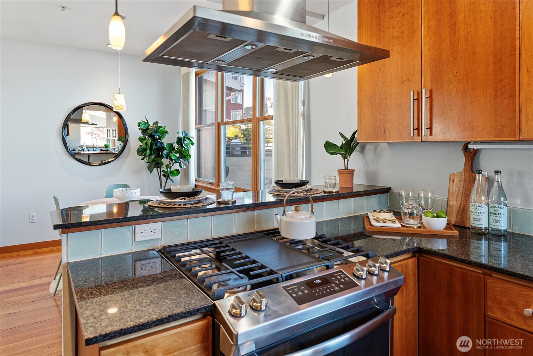 609 Fawcett Avenue , Tacoma, WA 98402