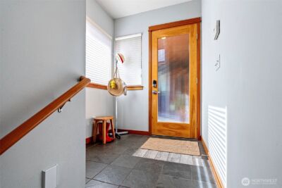 609 Fawcett Avenue , Tacoma, WA 98402 - Photo 5