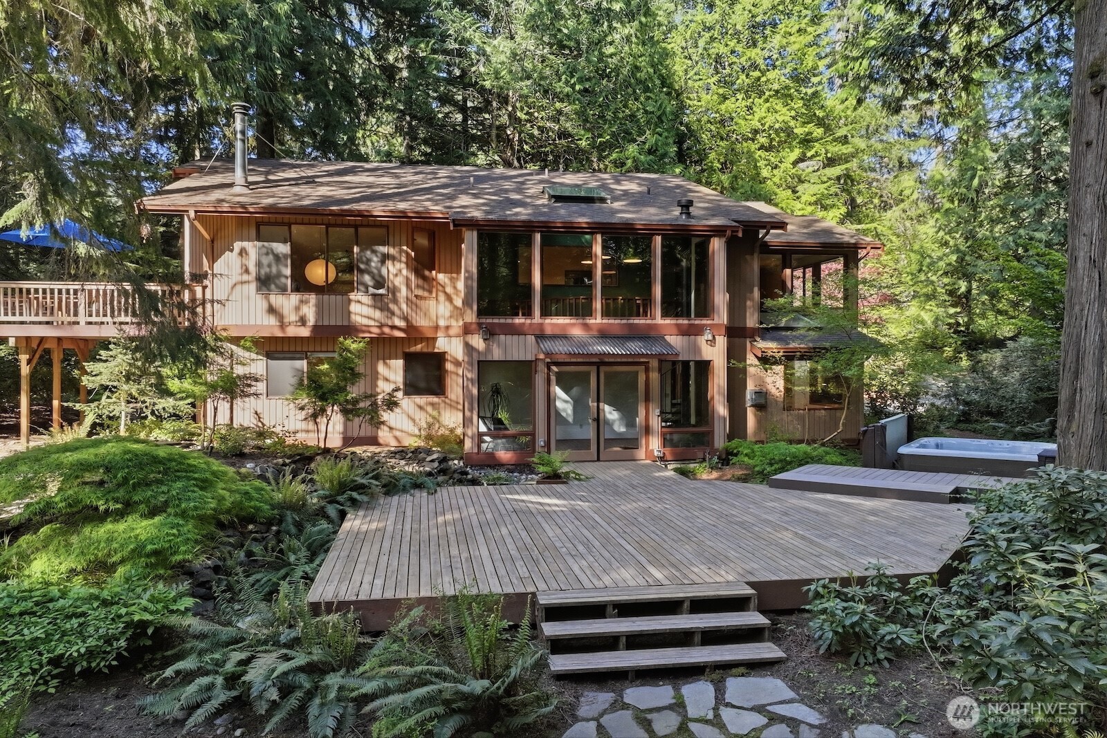 19816 233rd Avenue NE, Woodinville, WA 98077