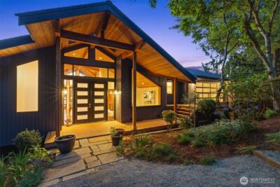 5970 NE Arrowhead Drive , Kenmore, WA 98028 - Photo 2