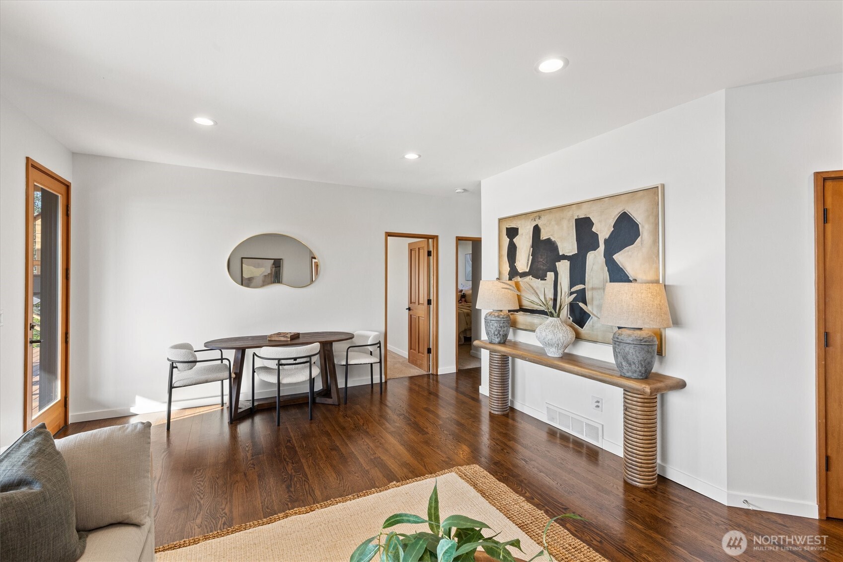 5970 NE Arrowhead Drive , Kenmore, WA 98028