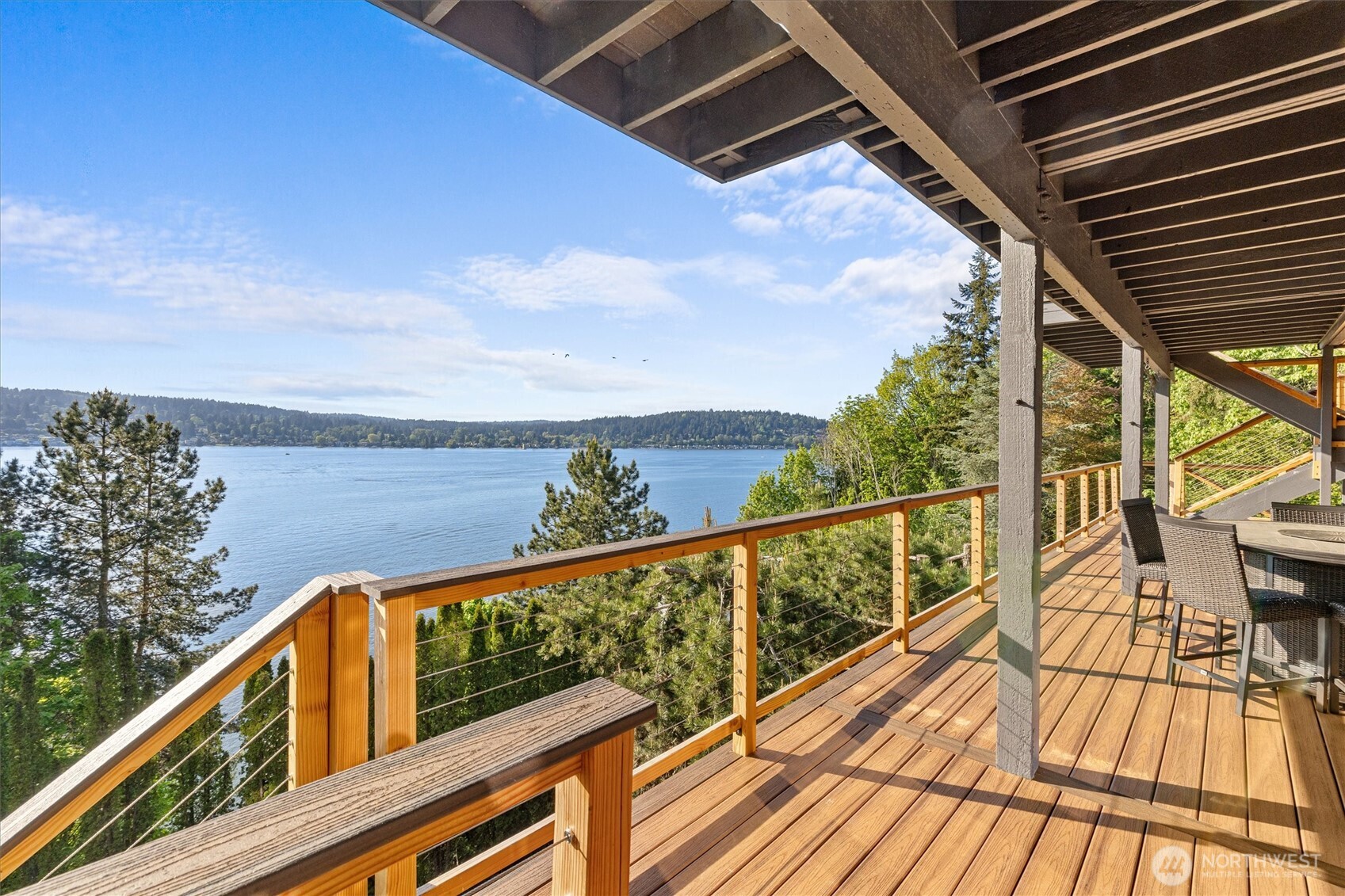 5970 NE Arrowhead Drive , Kenmore, WA 98028
