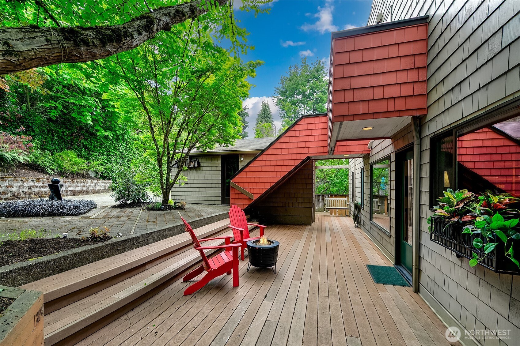 1259 23rd Avenue E, Seattle, WA 98112