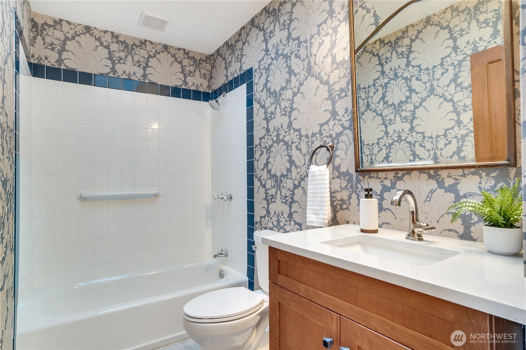 4806 N 12th Street , Tacoma, WA 98406