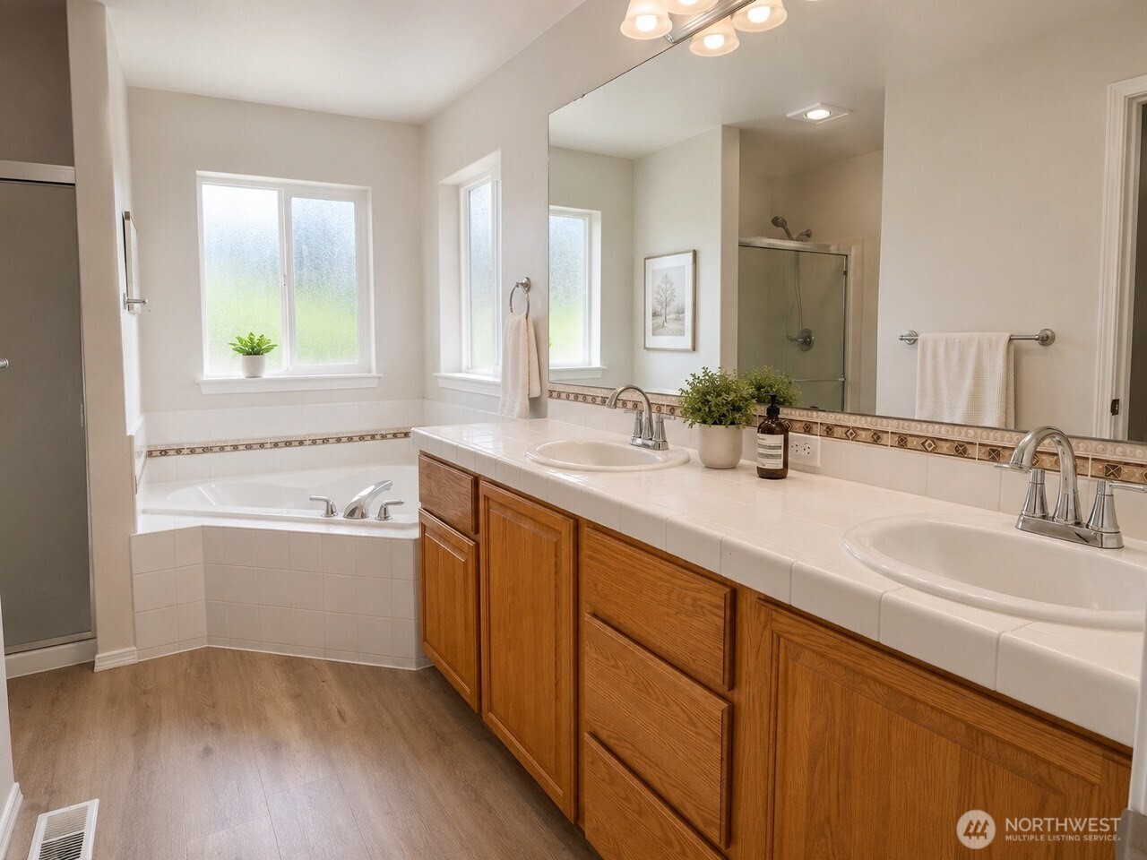9127 Surrey Lane SW, Mukilteo, WA 98275-3675