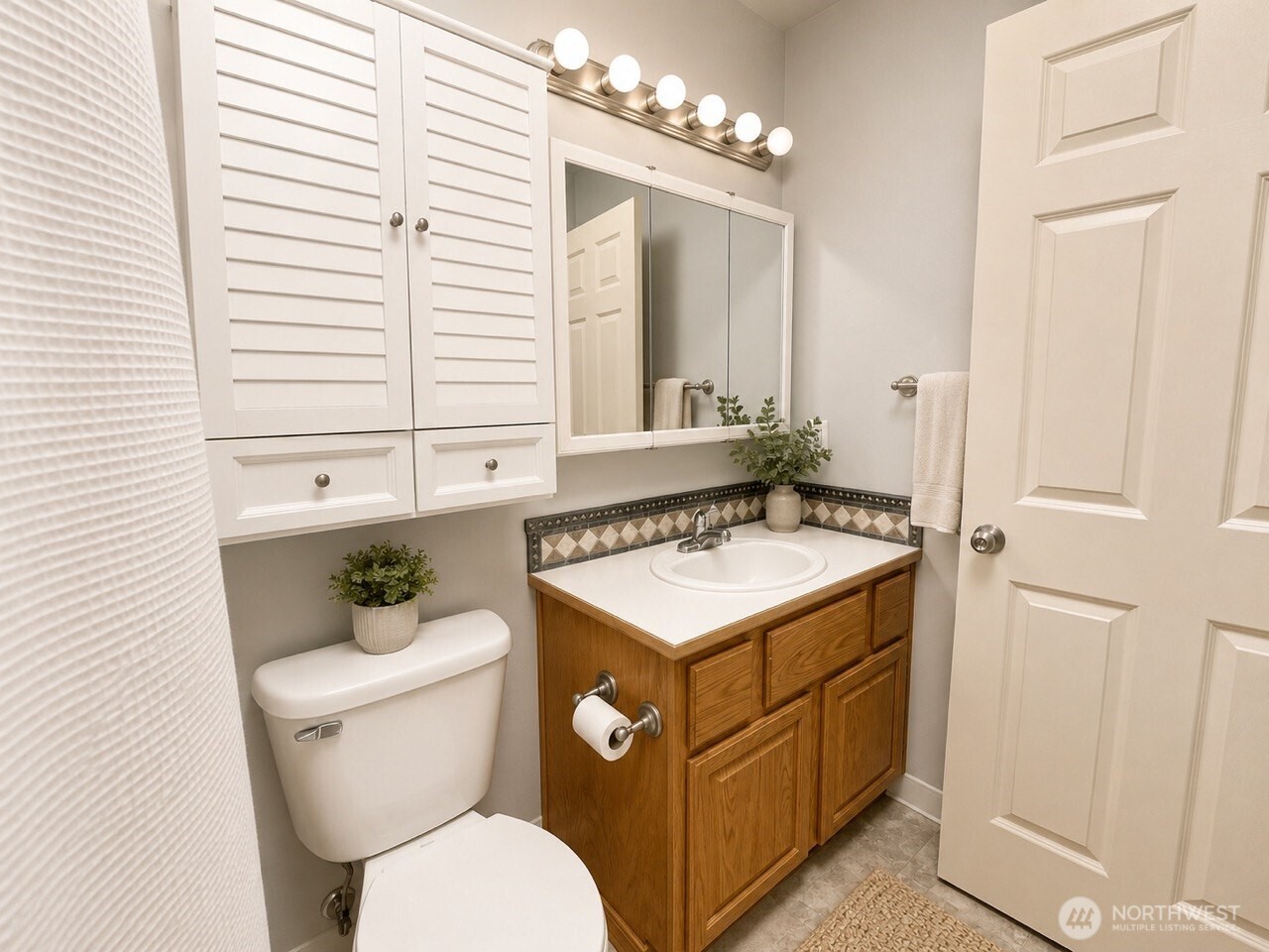 9127 Surrey Lane SW, Mukilteo, WA 98275-3675