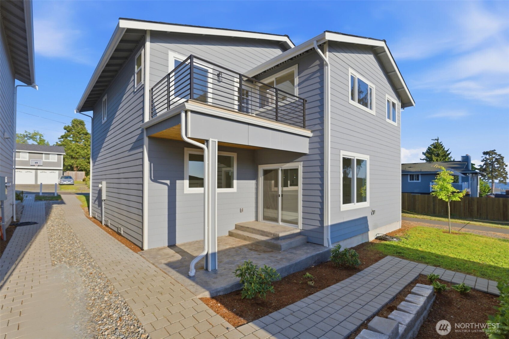 3058 44th Avenue NE, Tacoma, WA 98422