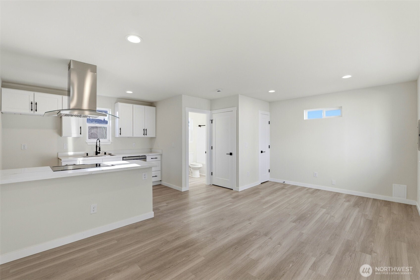 3058 44th Avenue NE, Tacoma, WA 98422