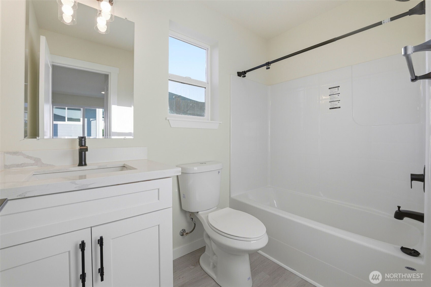 3058 44th Avenue NE, Tacoma, WA 98422