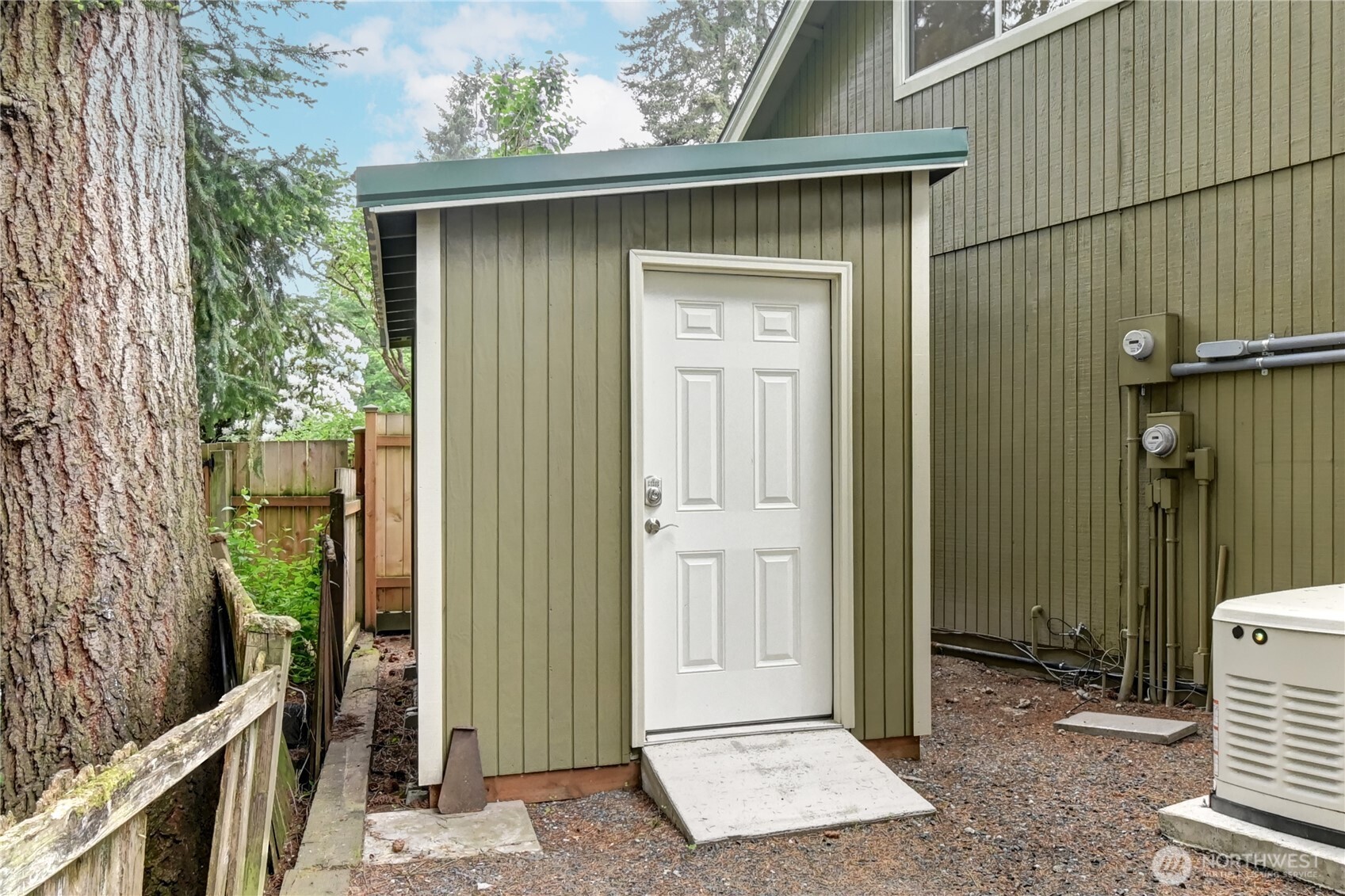 23717 49th Drive SE, Woodinville, WA 98072