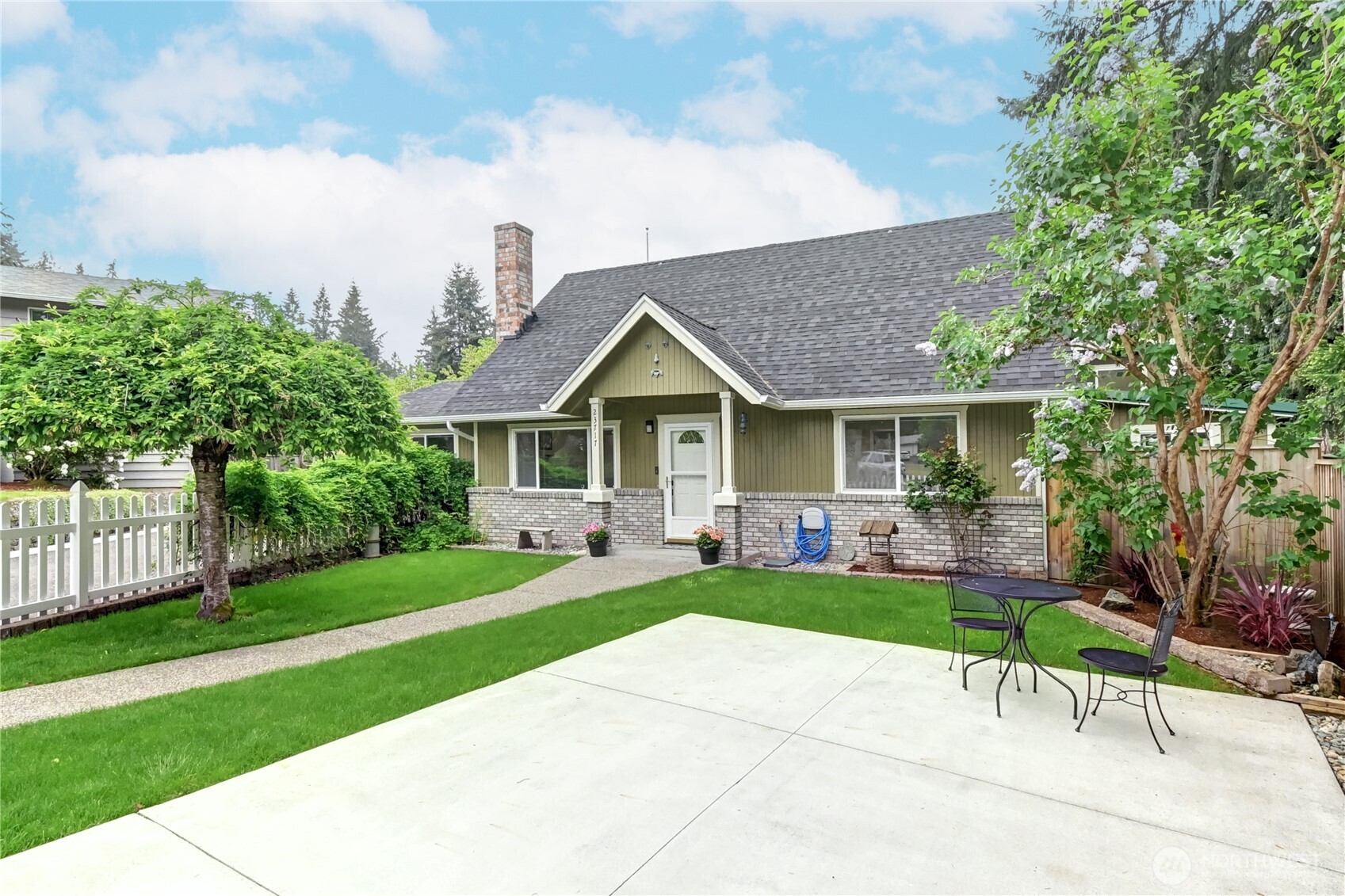 23717 49th Drive SE, Woodinville, WA 98072